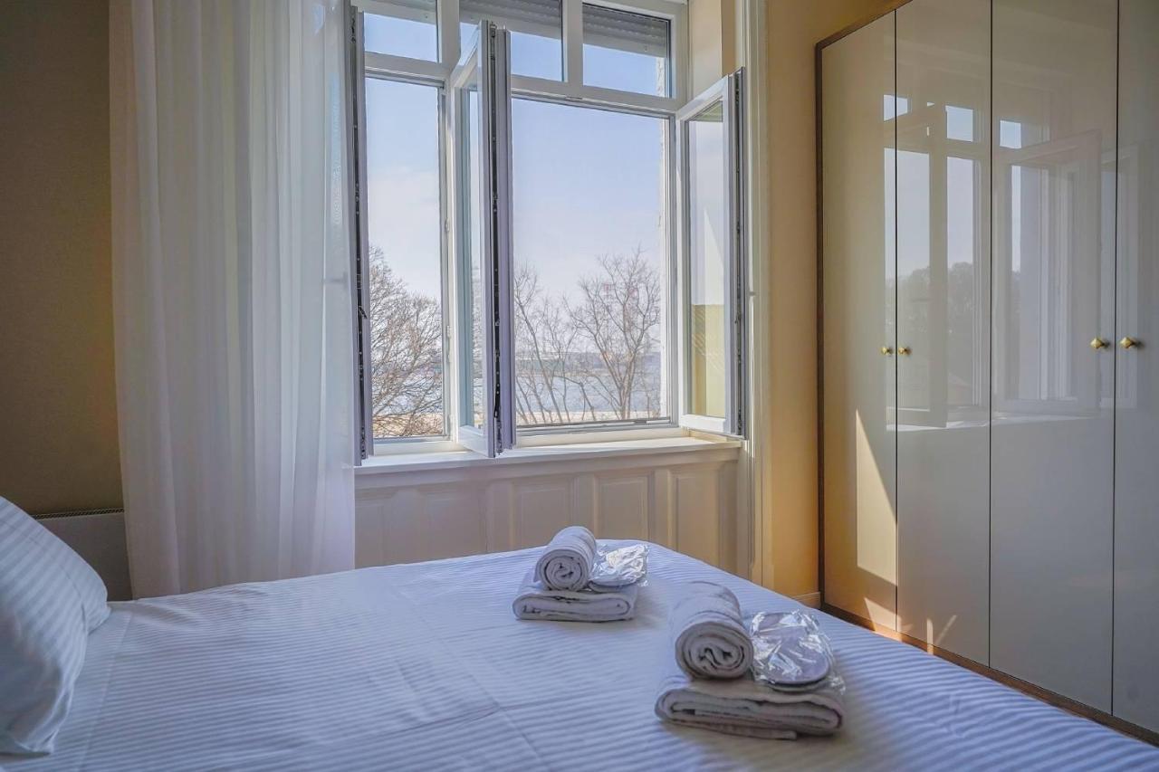 Grand Munz Apartment Pula Exterior photo